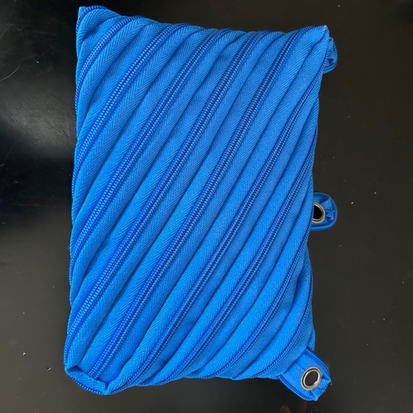 Zipit Monster 3 -Ring Pencil Pouch. NWOT - Picture 6 of 6